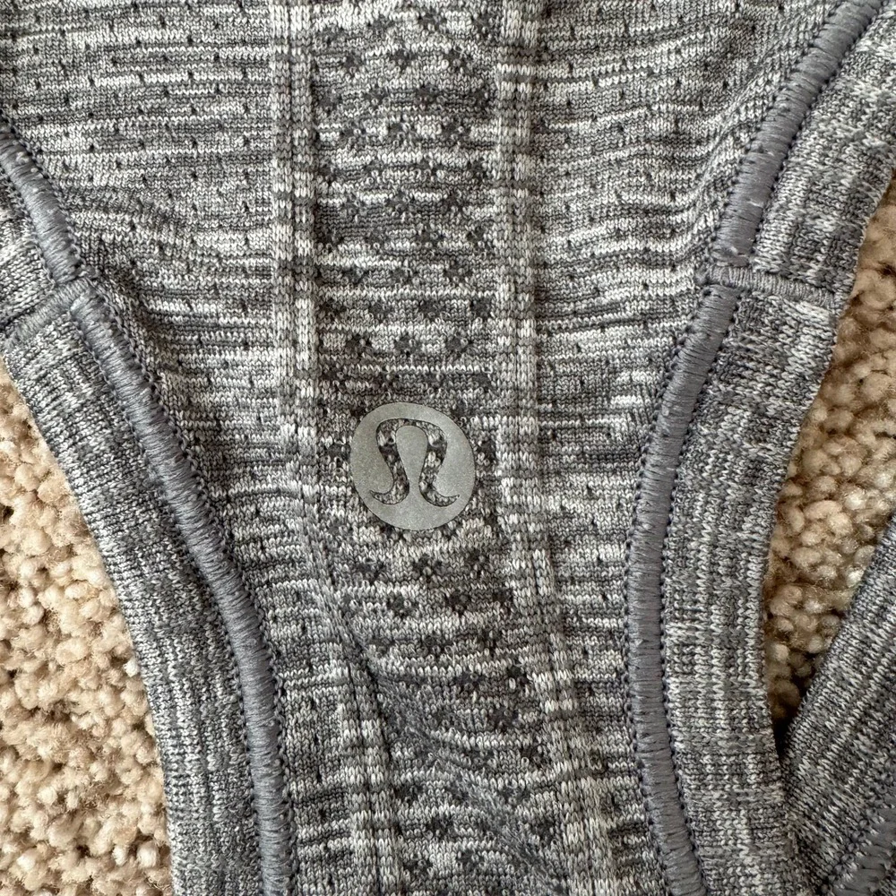 Lululemon Women's Run Swiftly Tech Racerback Tank Top Mesh Heather Gray Size 8